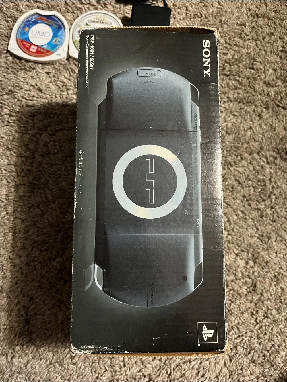 PSP 1001 Tested With Box, Charger, and Games